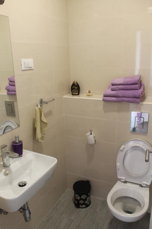 Floki Apartment